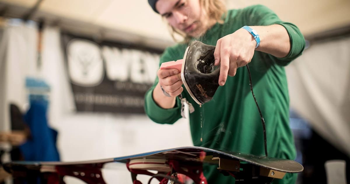 How to wax a snowboard in 9 easy steps