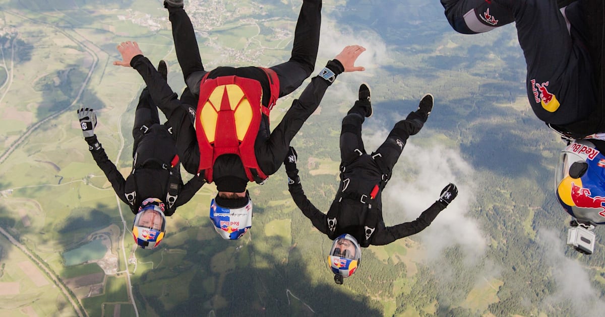red-bull-skydive-team-die-besten-videos