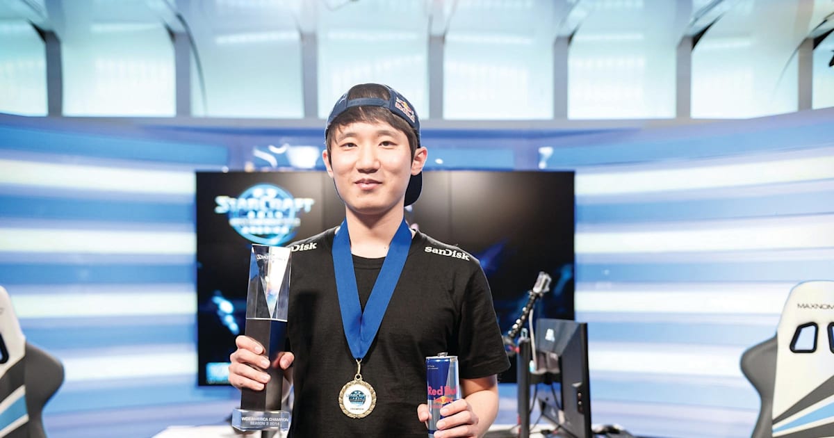Bomber Wins Wcs Finals Becomes Top Sc2 Competitor