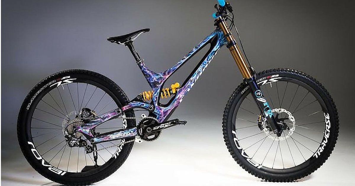 The 10 best mountain bike custom paint jobs | Red Bull