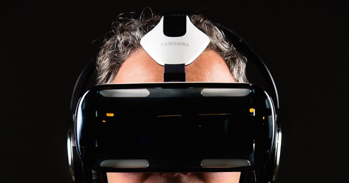 Vr шлемы 2024. Samsung Gear VR (smr322). Шлем виртуальной реальности LG 360 VR. Виар очки Oculus Rift s. Шлем ВИРТУАЛЬНОСТИ.