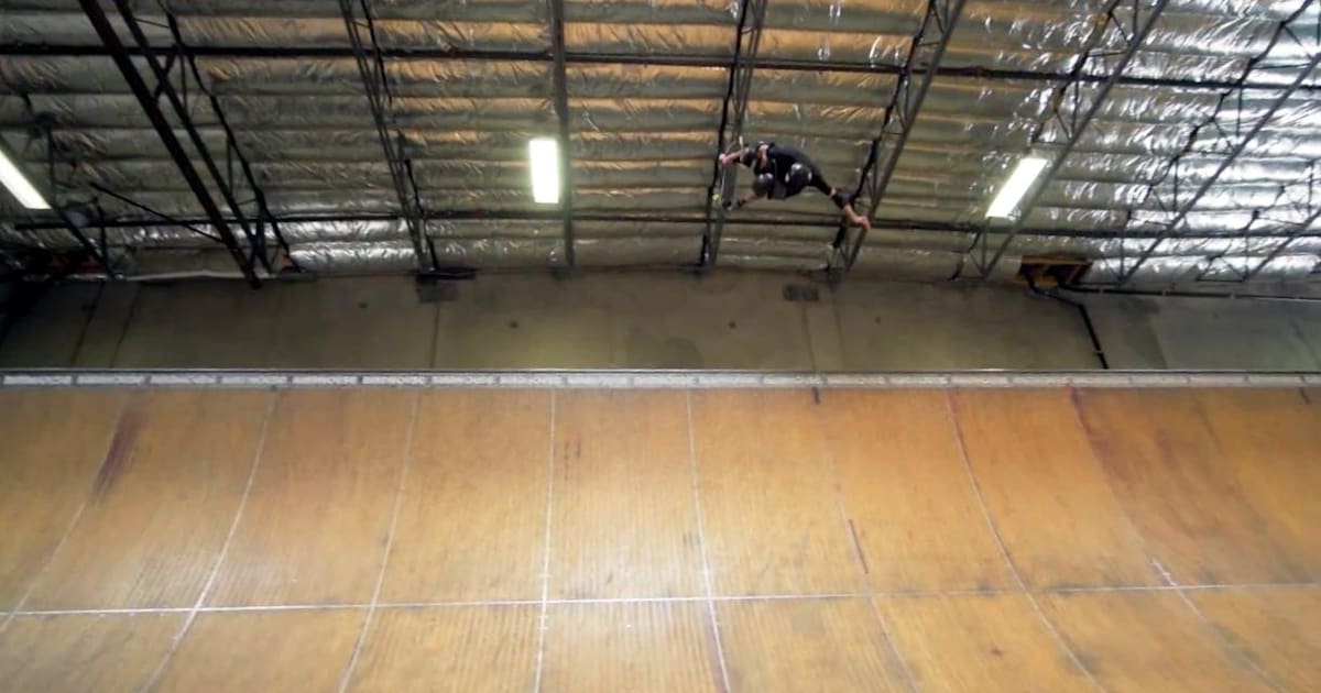 Tony Hawk 900 Red Bull Skateboarding