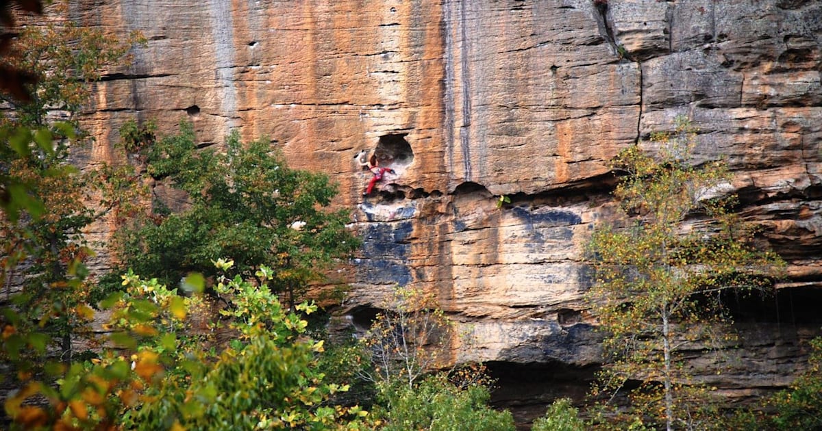 Sasha DiGiulian climbs Red River at Rocktoberfest