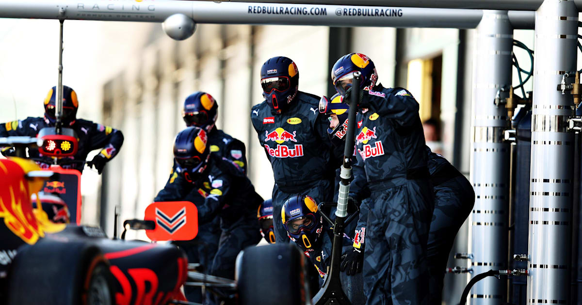 Red Bull Racing – Gone in 2 seconds video – Formula One