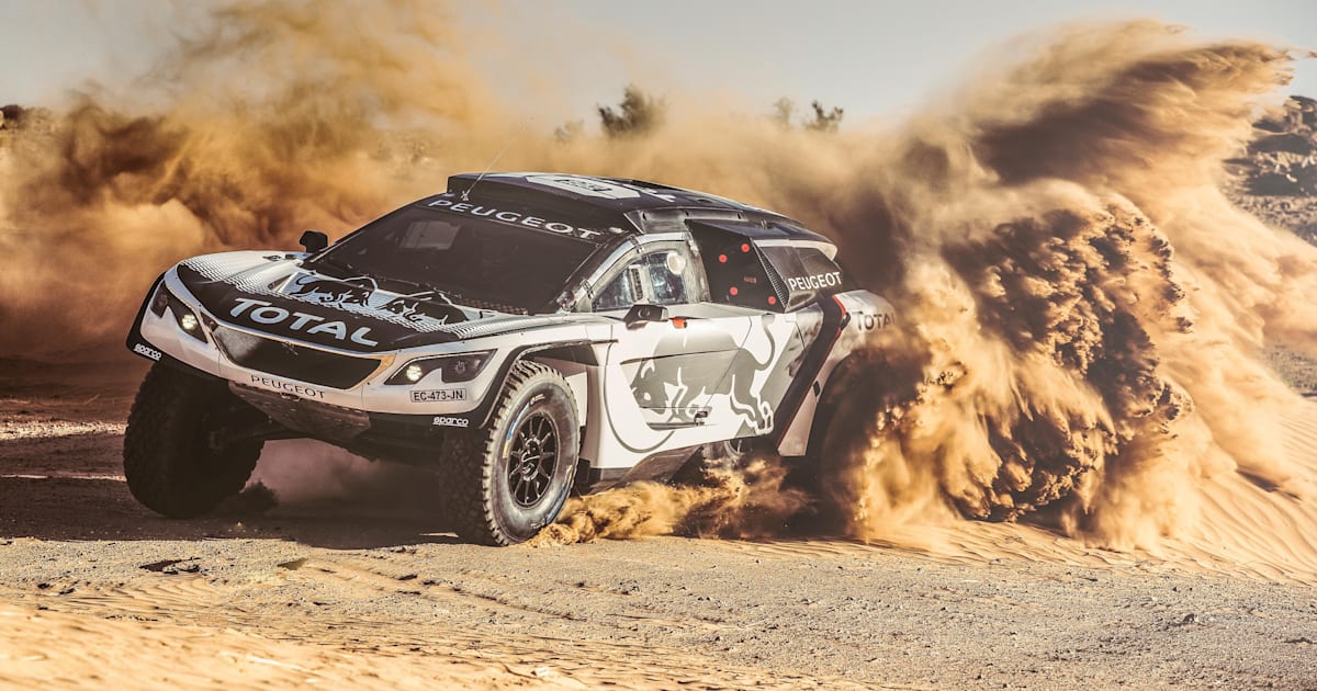 Dakar Rally: Red Bull team race in the desert *video*