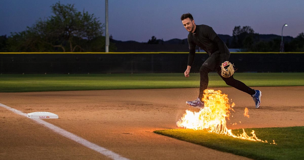 Kris Bryant - Hot Corner | Behind the Scenes