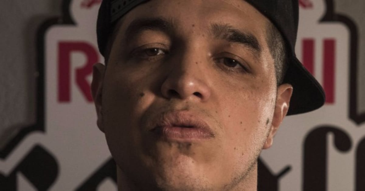 Eptos Uno La Gallera México Huevos De Oro