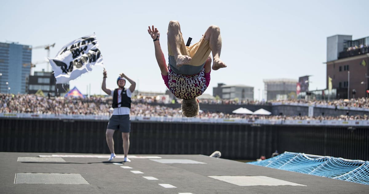 Die besten Performances beim Red Bull Flugtag 2018