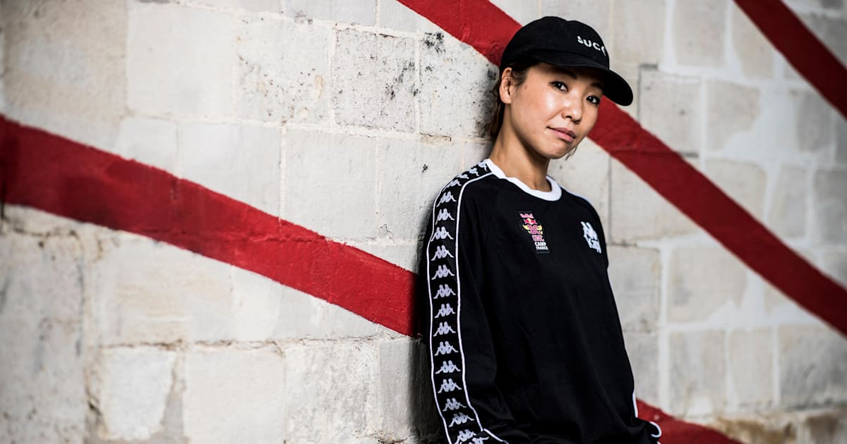 B Girl Ayumi 日本語字幕入り