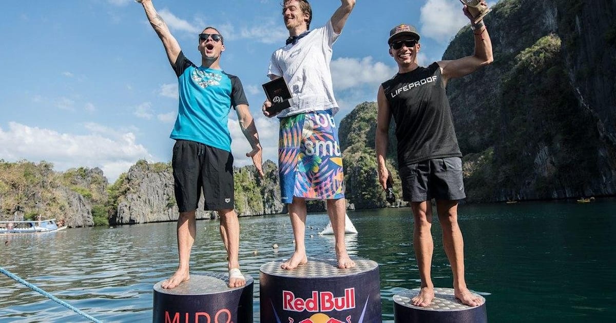Najlepsze momenty Red Bull Cliff Diving El Nido