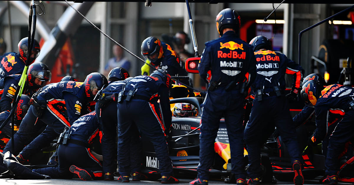 ピットストップとは 1 82秒の世界を知る F1 レッドブル レーシング