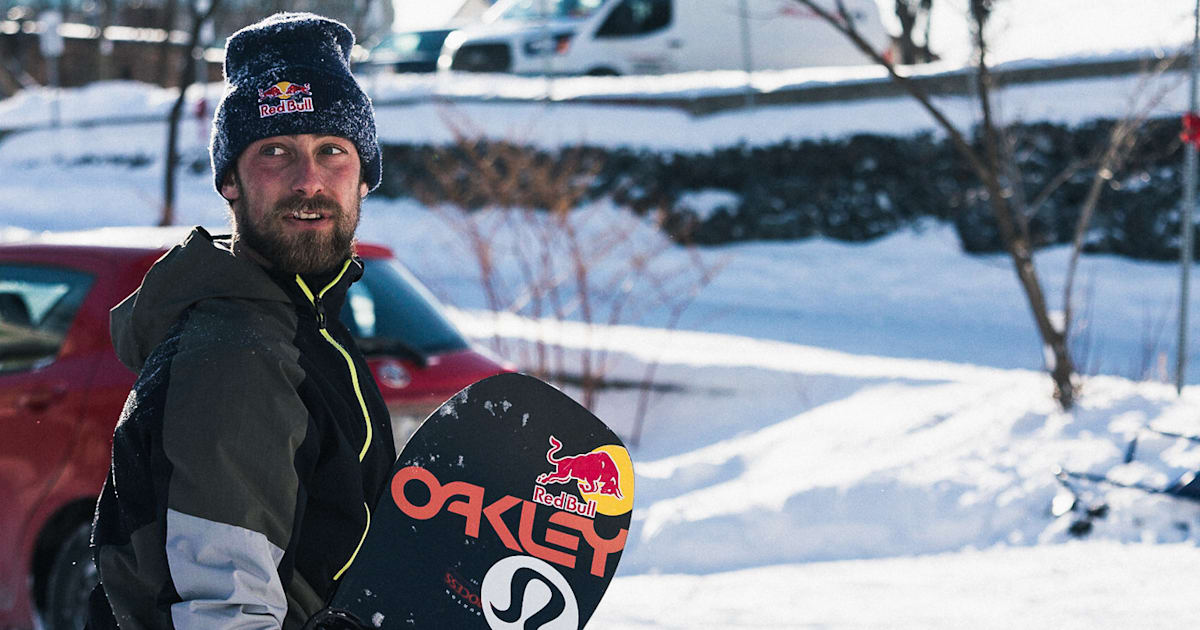 Red bull beanie snowboarding best sale