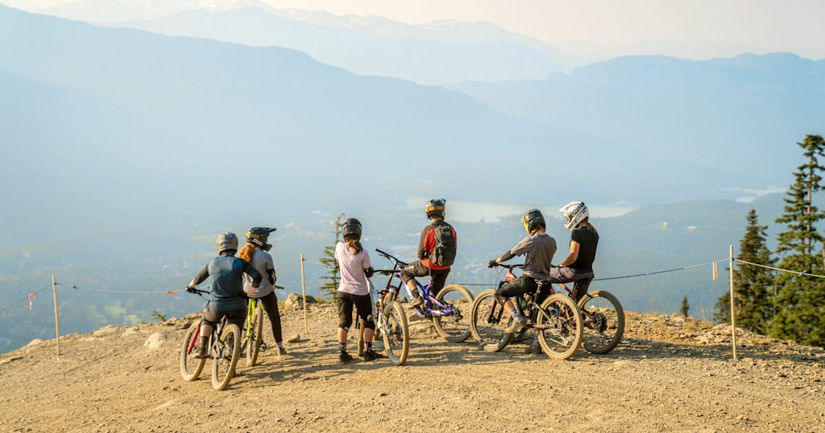 Women's only MTB groups Canada 5 inspiring bike crews