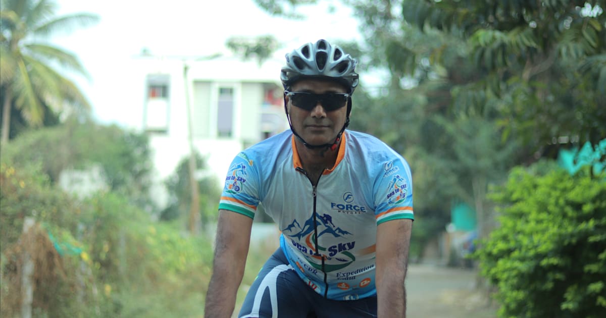 Force cycling clothing deals