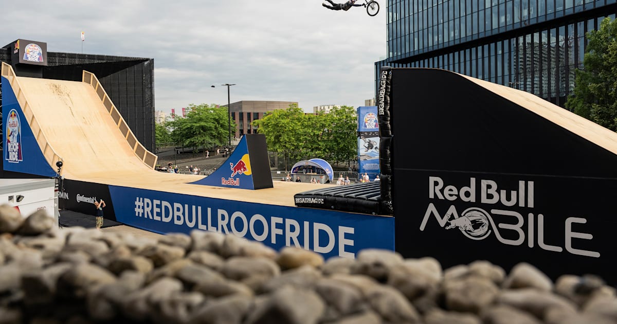 Finały Red Bull Roof Ride - przejazd Szymona Godźka