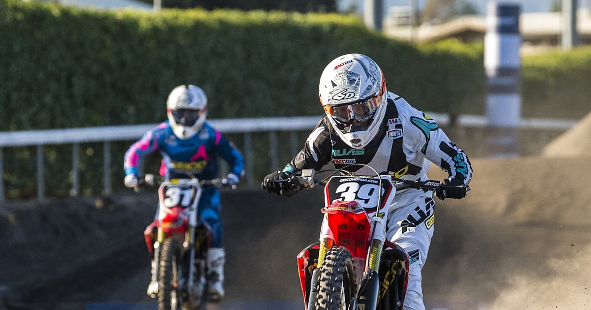 Red Bull Signature Series S2015 E11: Straight Rhythm