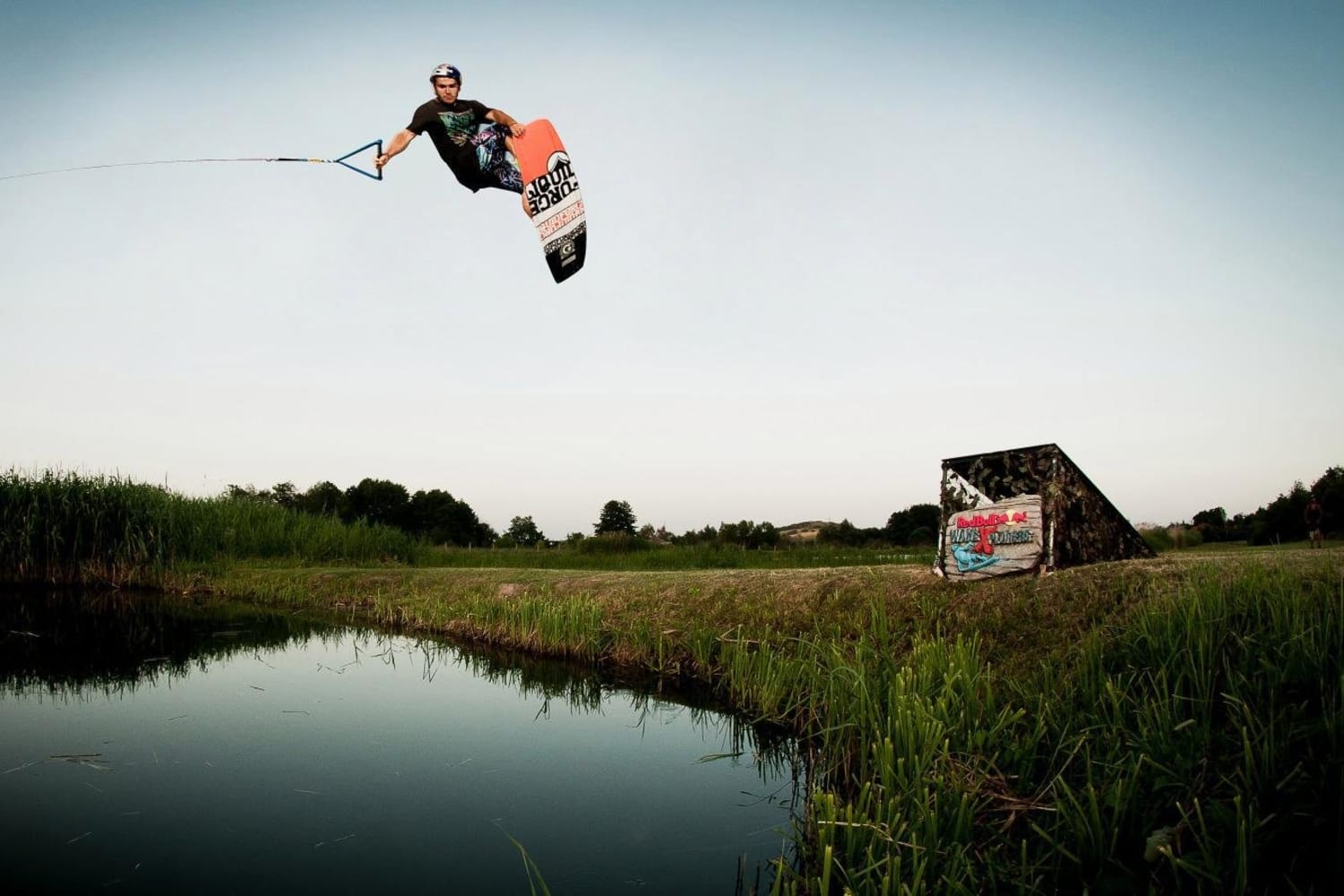 Wakeboard Expedition Red Bull WakeXplorer