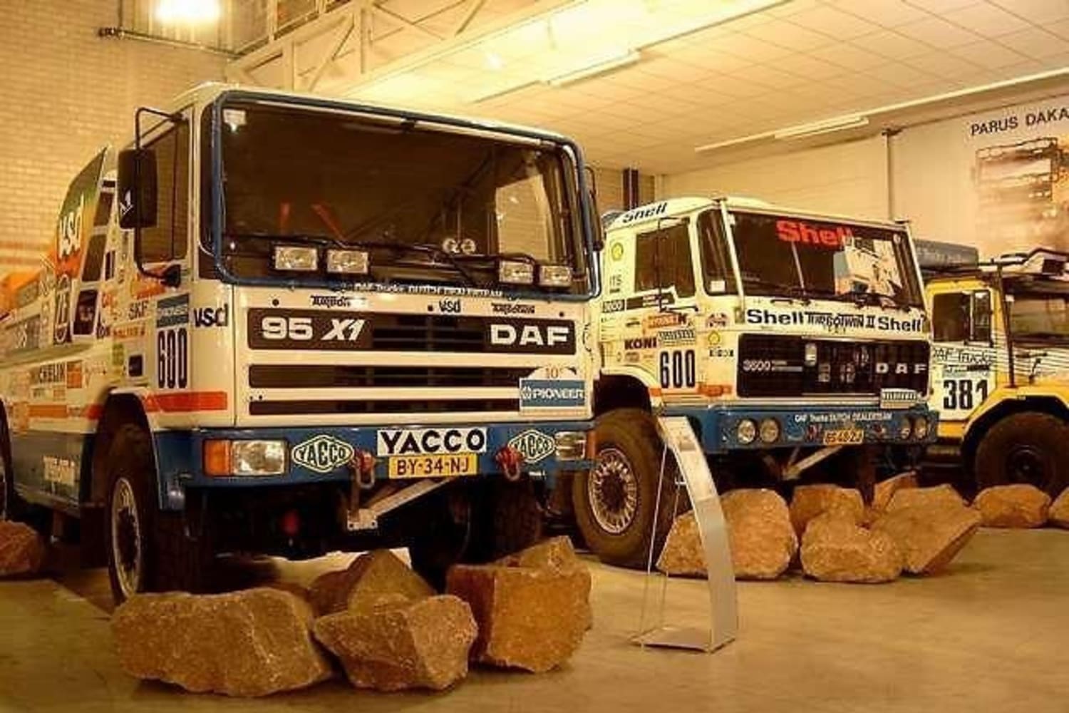 dinozavry 80 h daf turbo twin