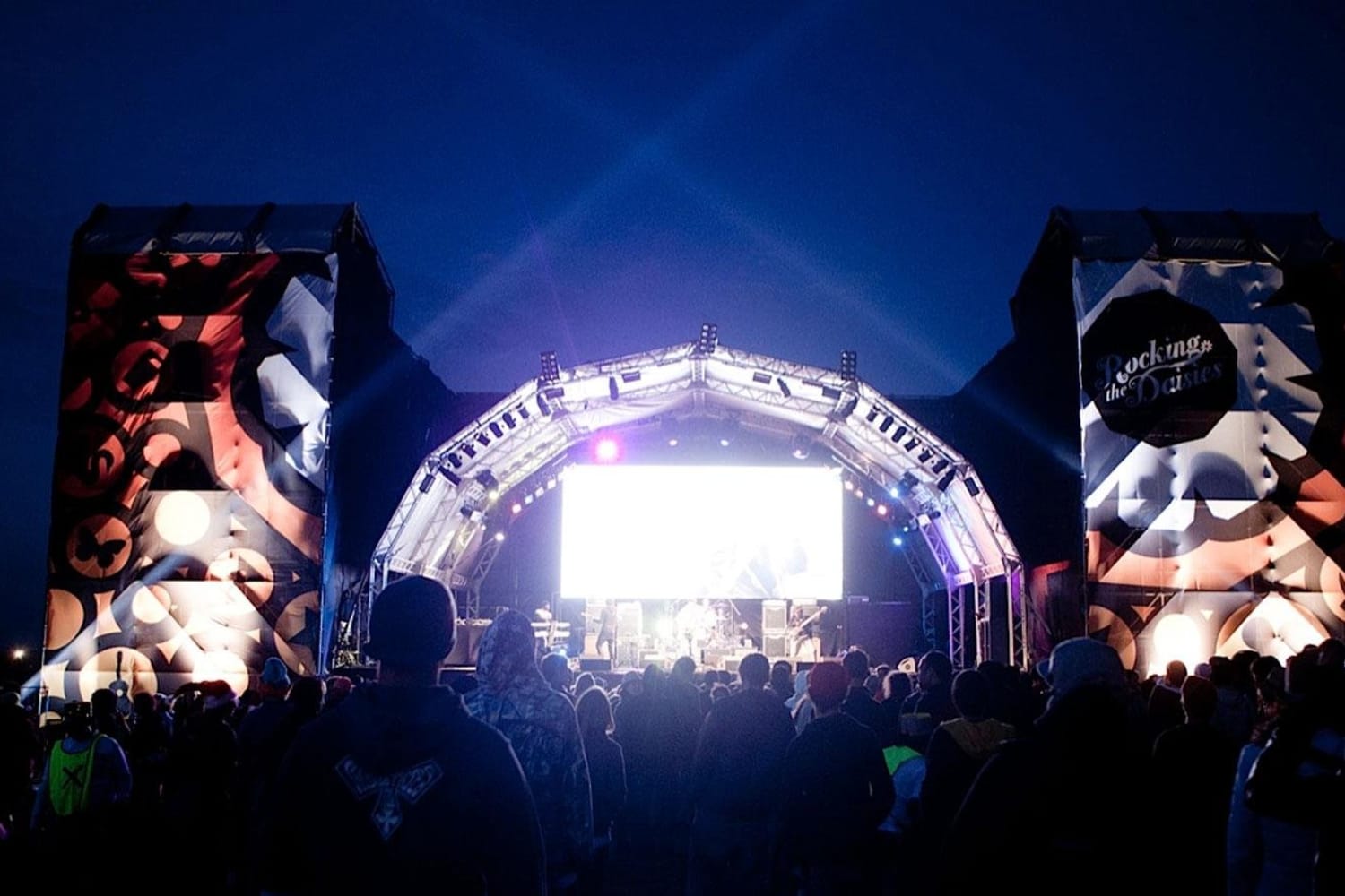 Watch the Rocking The Daisies Festival live stream