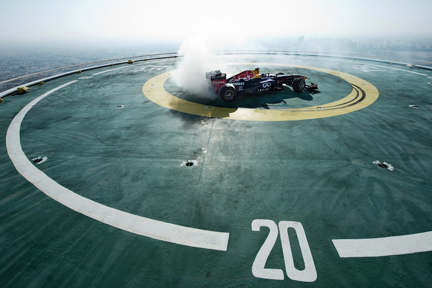 red bull f1 top