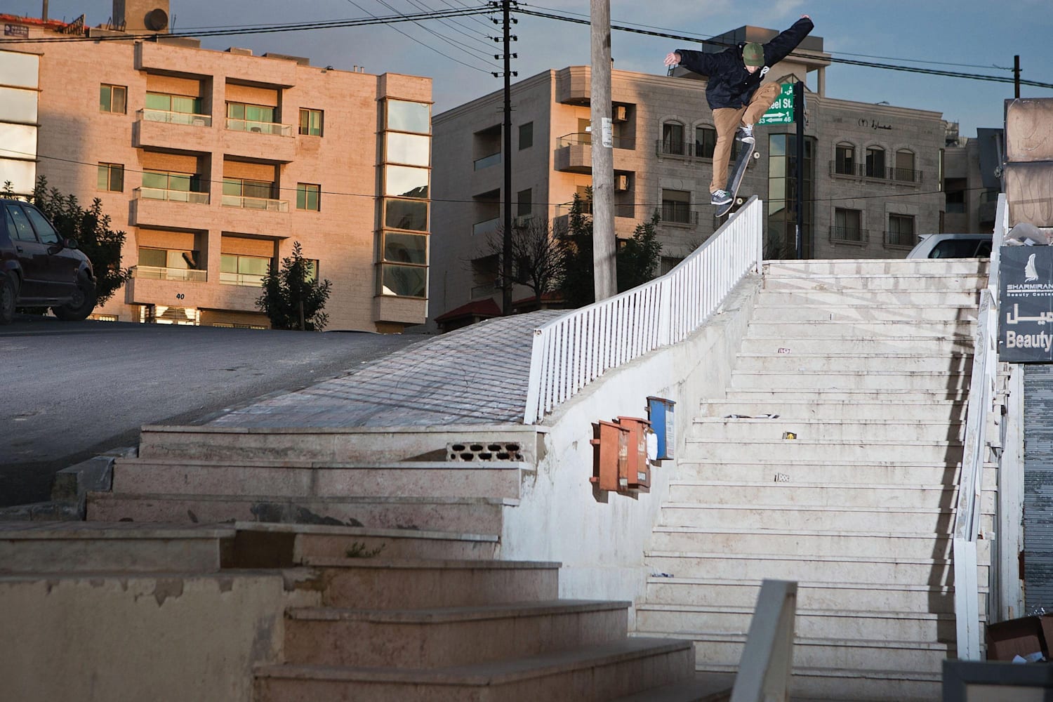 Tour de skate en Jordania The Curse of Petra (C01)
