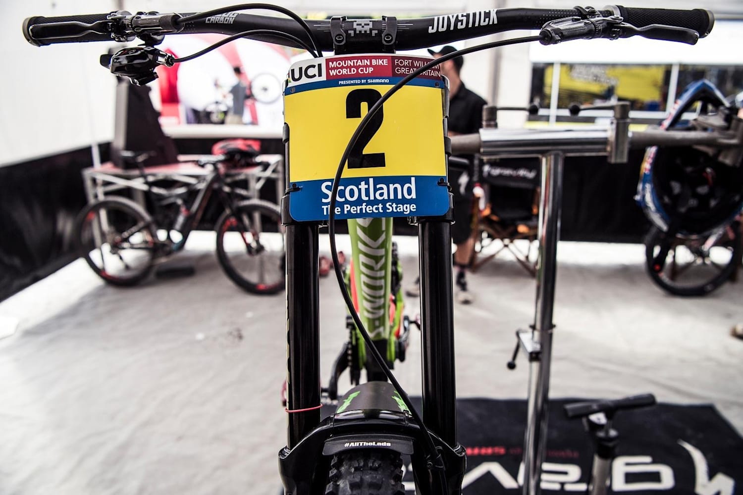 Bike Check Finn Iles Specialized Demo 8 MTB