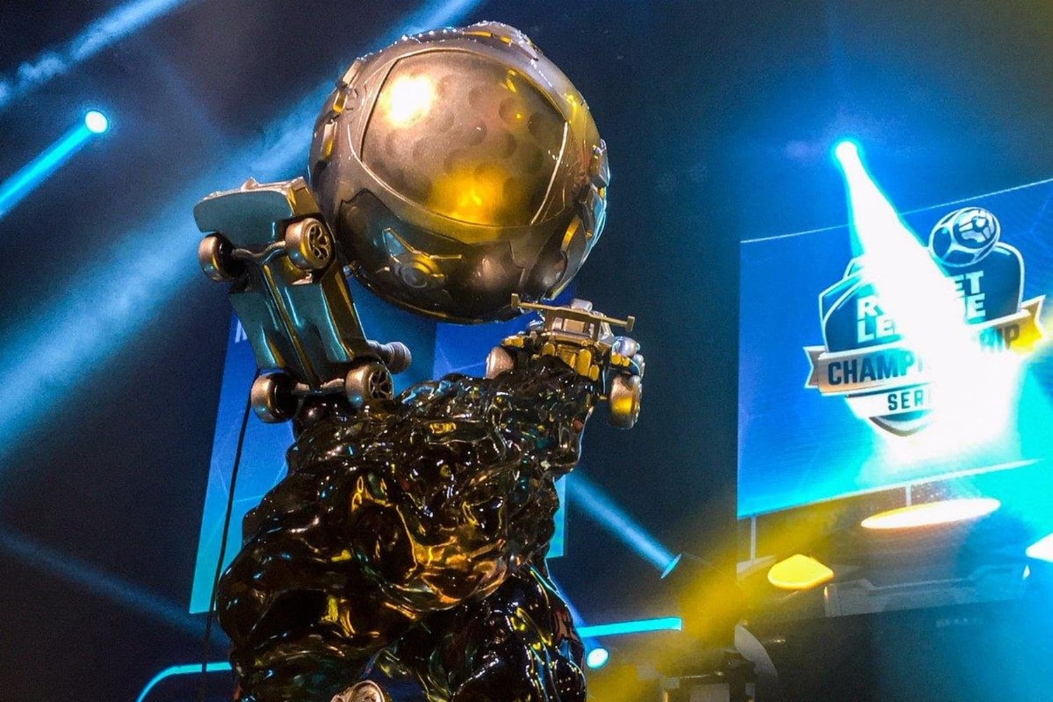 Cosmic Takes the Rocket League Championship for NA