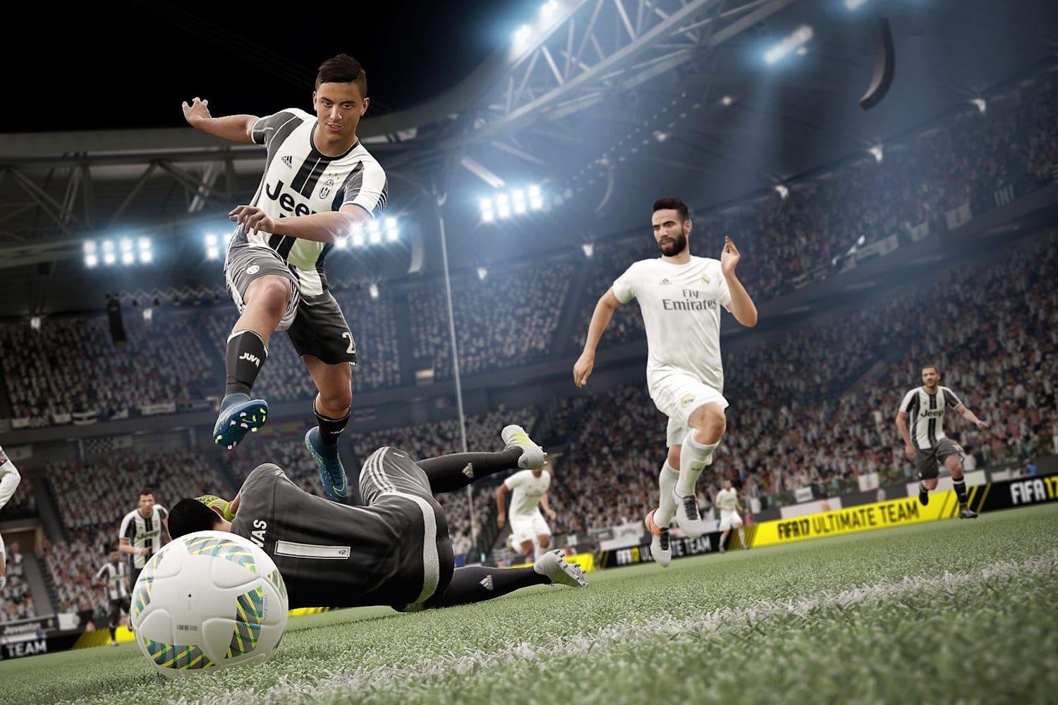 fifa 17 vs pes 17