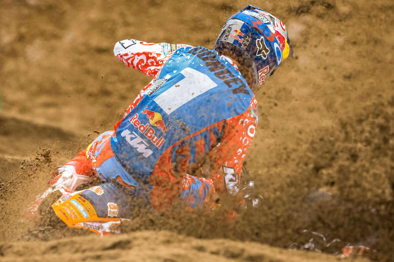 AMA Supercross champ Ryan Dungey flies F15 fighter jet