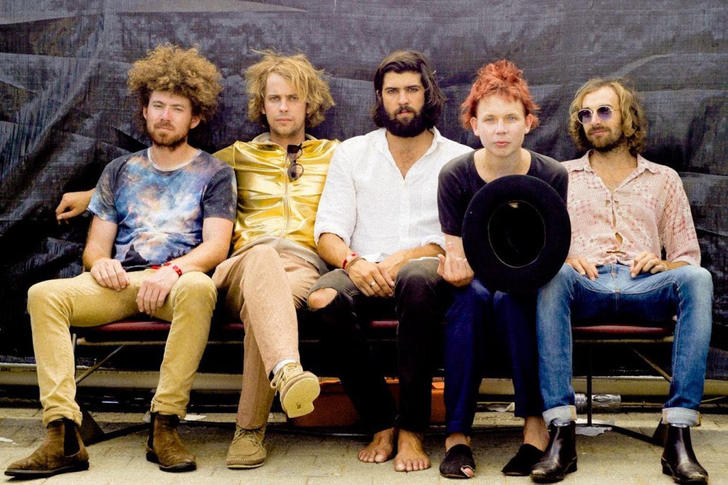 Pond estrena nuevo single "The Weather"