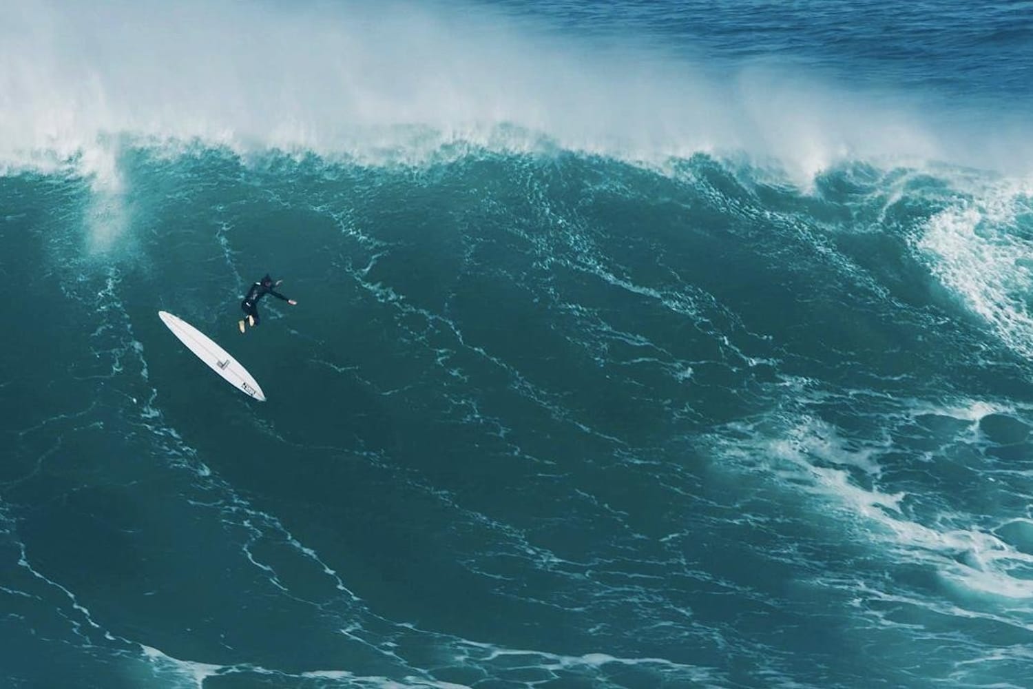 Big wave surfing wipeouts