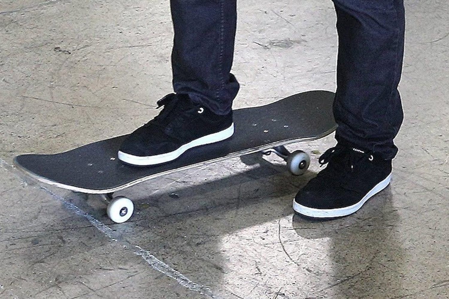 Como Andar En Skate Para Principiantes【Skater En Peru】