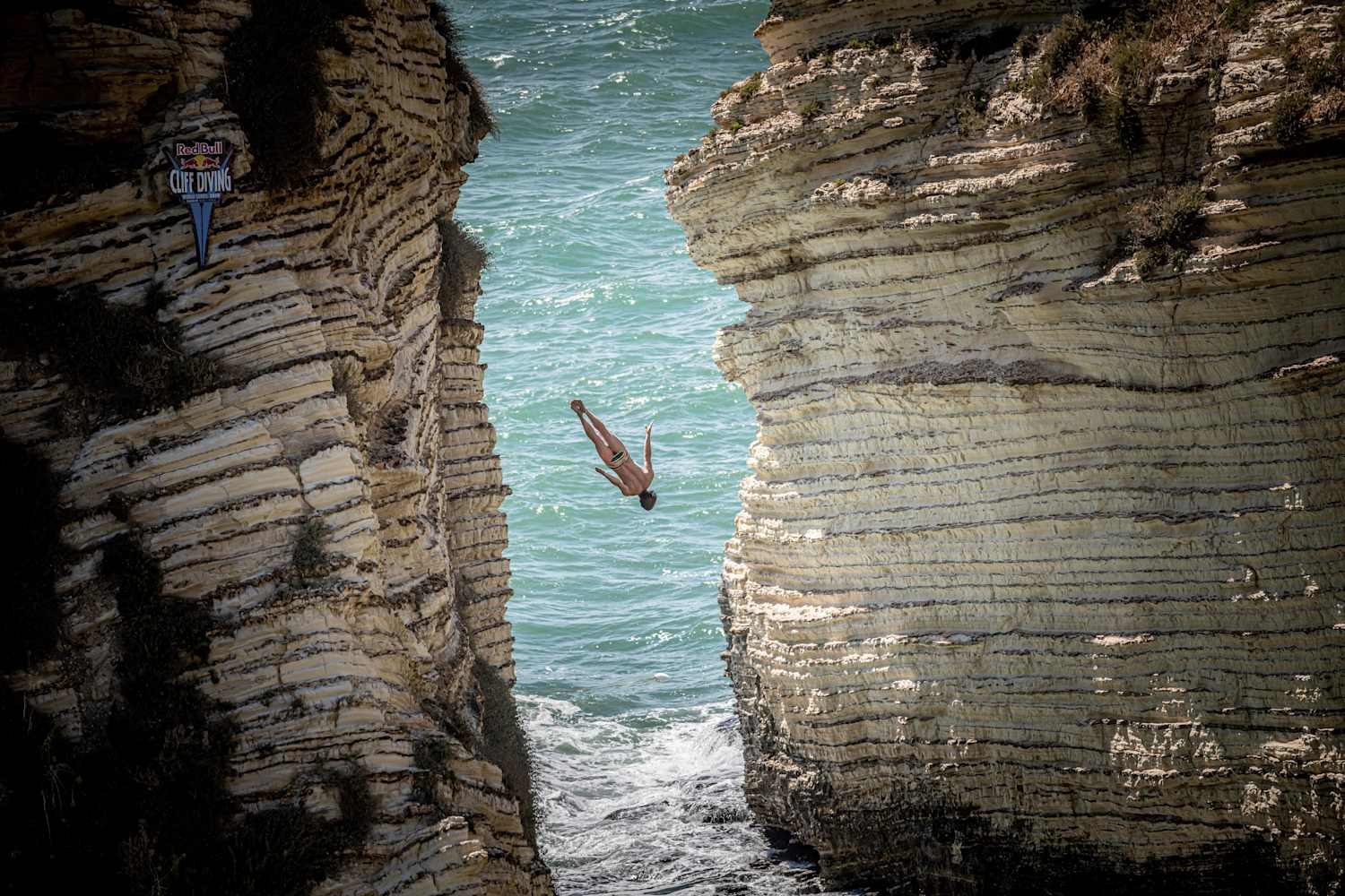 Red Bull Cliff Diving o salto perfeito de Gary Hunt