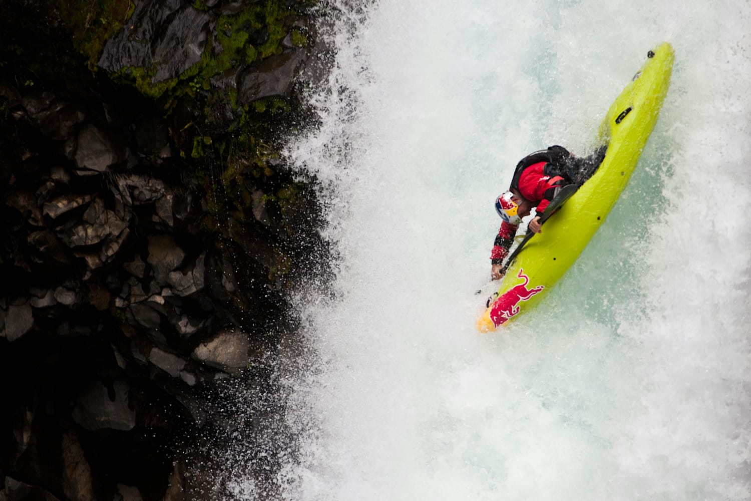 Hanging Spear Whitewater kayaking movie video