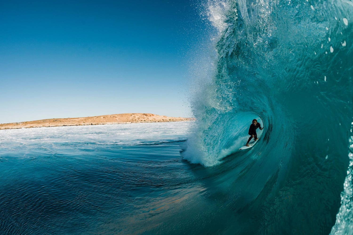Surf Sessions S3 E5 serious waves in western Australia