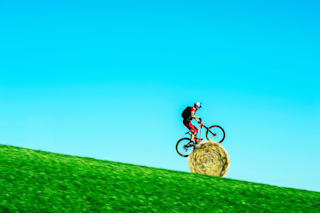 Danny Macaskill S Santa Cruz 5010 Bike Check Red Bull There will be drown footage tomorrow. danny macaskill s santa cruz 5010 bike
