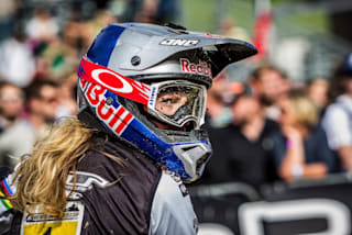 downhill mountain bike gear