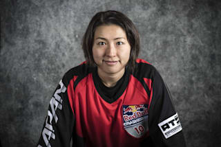 Red Bull Crashed Ice タイヘンなのは氷上だけじゃない 山本純子の意外な５つの事実