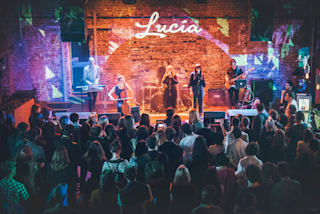 Un Muzician Self Made Lucia Interviu