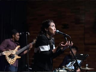 From Youtube To Centrestage