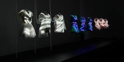 とにかくかっこいいので必見 ライゾマティクス Inspired By Perfume