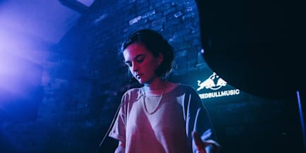 How To Be A Club Promoter: Do's And Don'ts