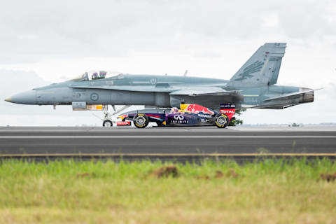 F1 Car V Plane Video Hornet V Ricciardo Red Bull F1