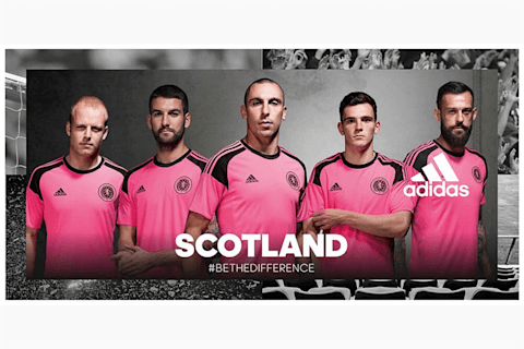 soccer teams with pink jerseys