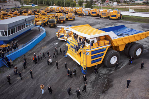 Biggest Truck In The World The 5 Biggest Dump Trucks