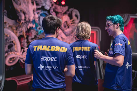 Lol Worlds 2017 En Iyi Play In Maclari Redbull Com