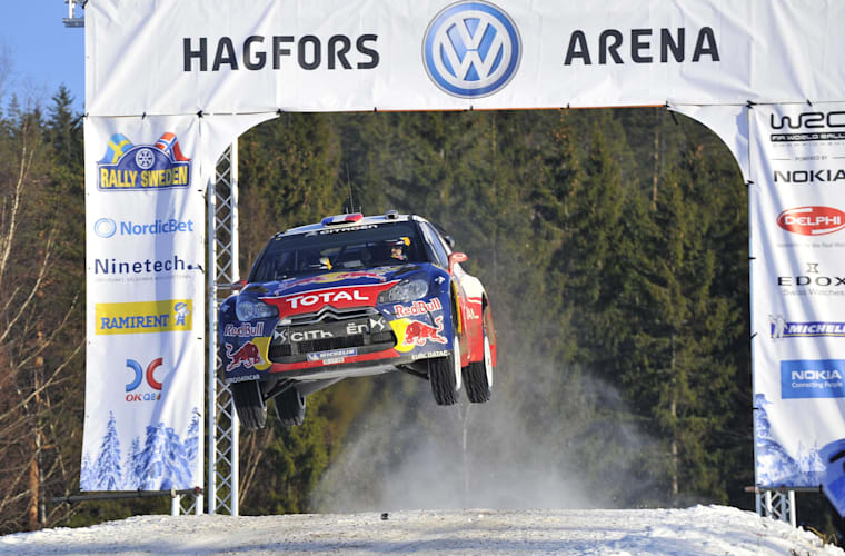 sebastien loeb to tackle pikes peak
