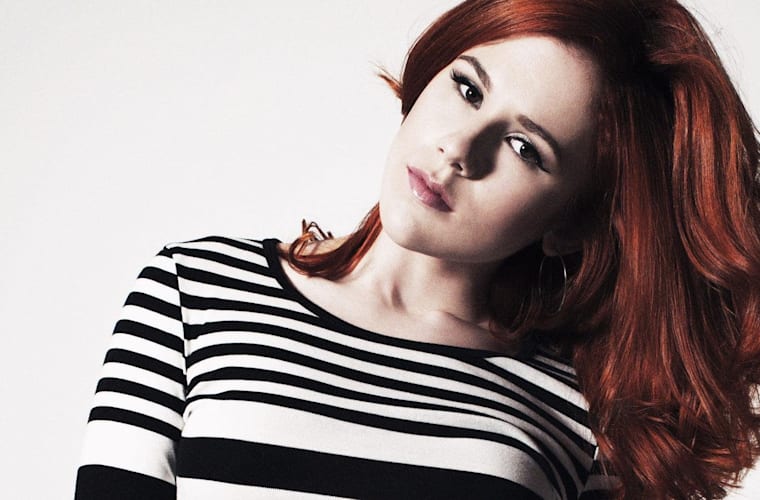 Top 3 Best Songs On Katy B S Little Red 654,466 likes · 192 talking about this. top 3 best songs on katy b s little red