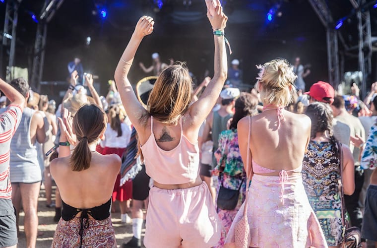 Sydney Rave Scene 1989 1994 An Oral History 1,563 likes · 115 talking about this. sydney rave scene 1989 1994 an oral