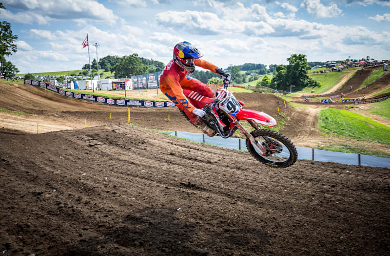 大阪城で熱い戦いが再び Red Bull X Fighters Osaka 14開催決定